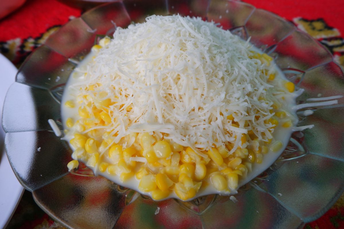 Inspirasi Snack Sore: Jagung Manis & Pisang Saus Keju